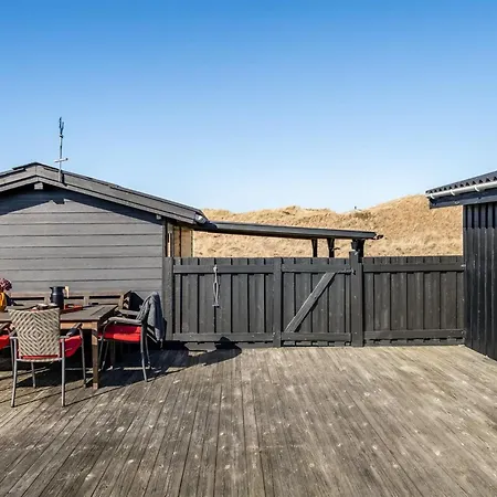Valpuri - 150m From The Sea By Interhome